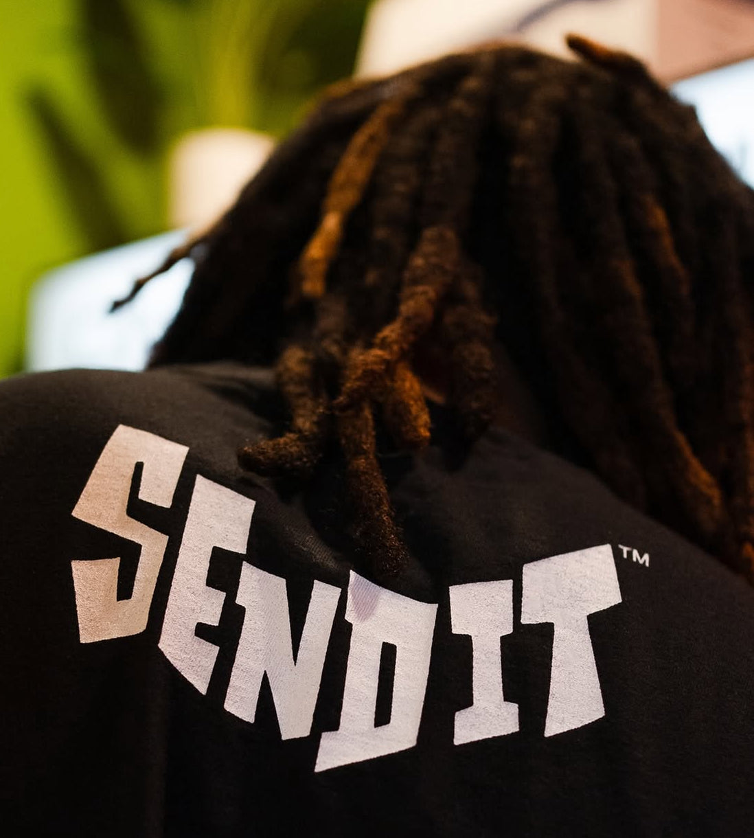 DEANDERATHAL SIDE HIT T-SHIRT