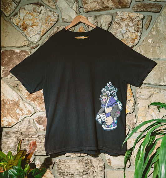 DEANDERATHAL SIDE HIT T-SHIRT
